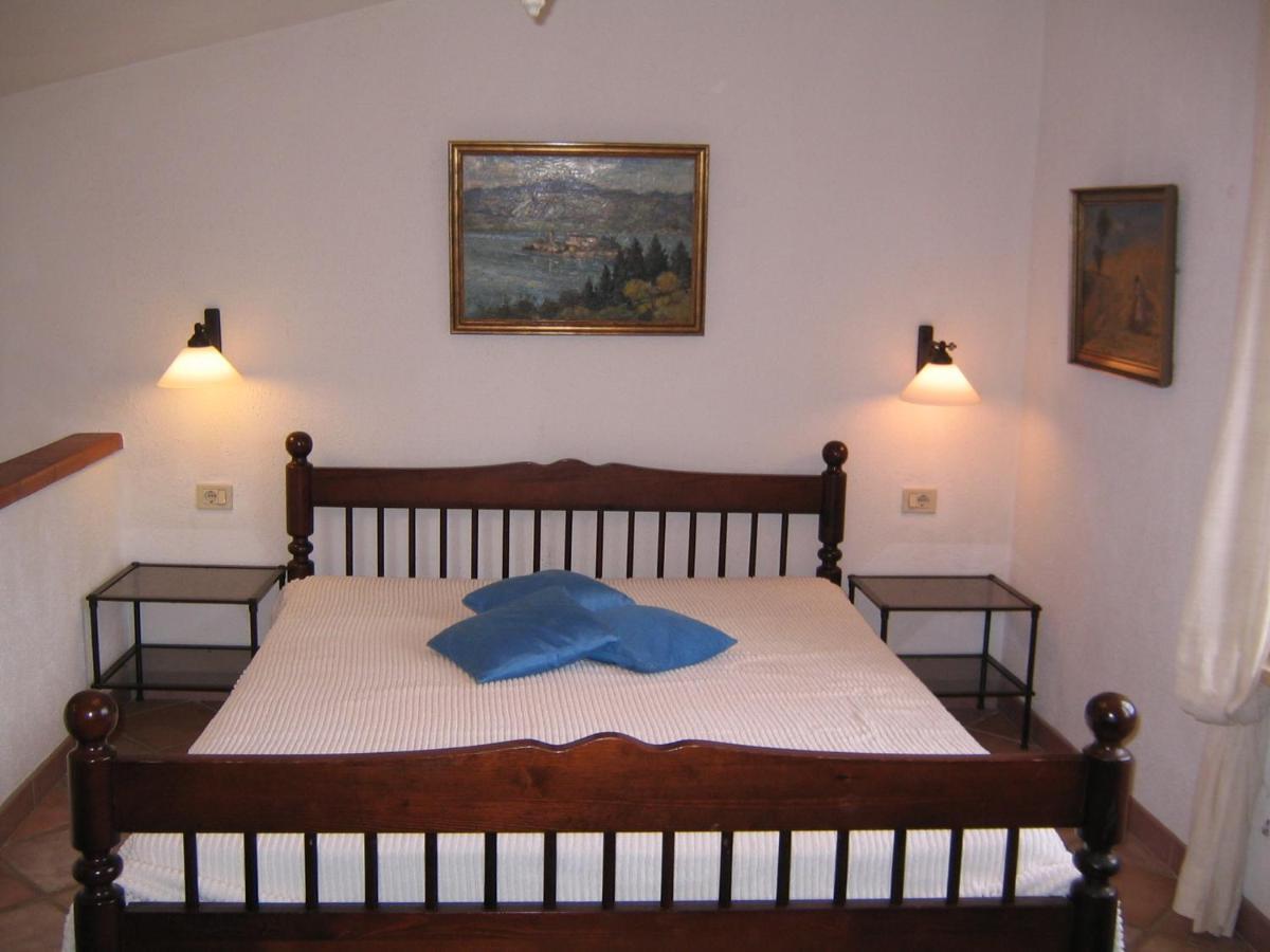 Studio-Appartment In Landhaus Mit Meerblick بورتو أتْسورّو المظهر الخارجي الصورة