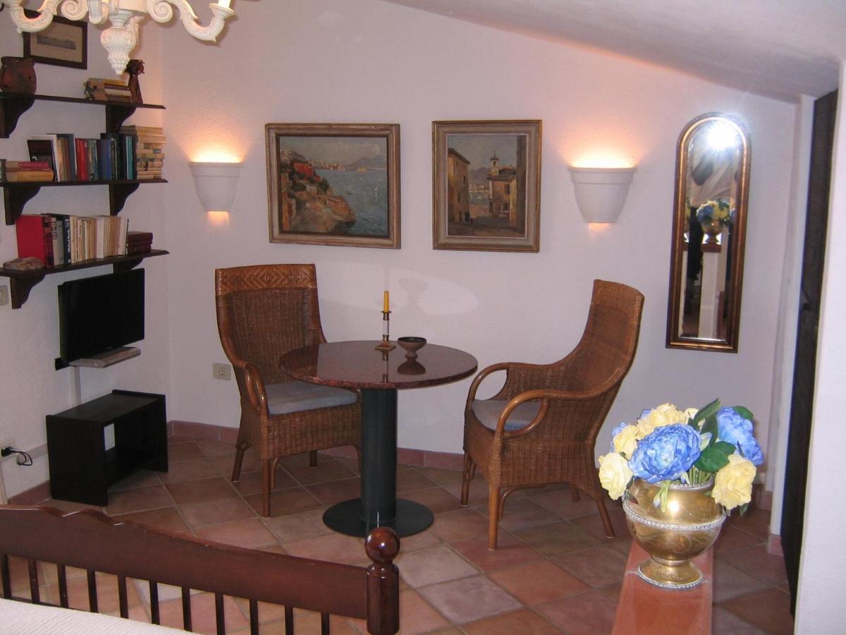 Studio-Appartment In Landhaus Mit Meerblick بورتو أتْسورّو المظهر الخارجي الصورة